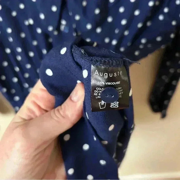 Revolve Auguste Lilly Shirt Classic Polka Dot Navy Blue Button Up Blouse Size 2 - Picture 6 of 8